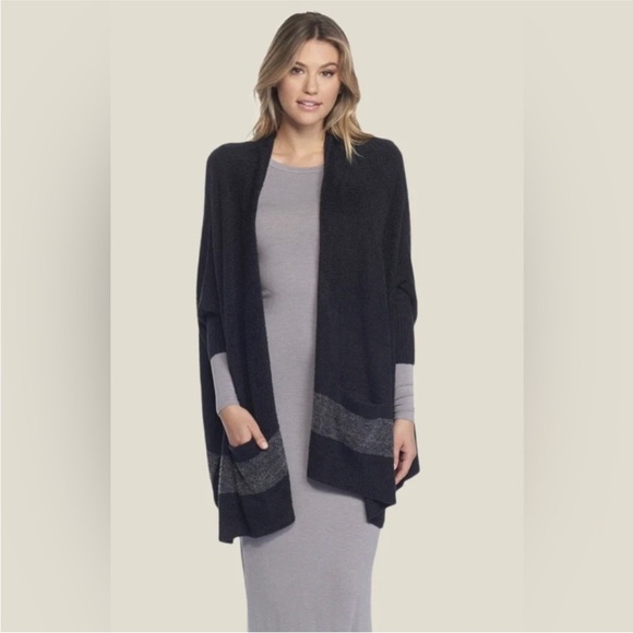 Barefoot Dreams Cozy Chic Lite Cliffside Wrap Cardigan O/S Black Graphite - Picture 9 of 9